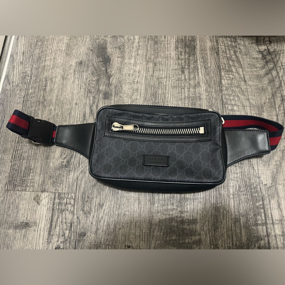 GUCCI BELT BAG LIKE NEW
